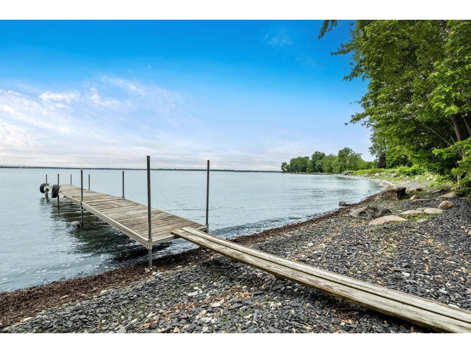 2657 West Shore Road