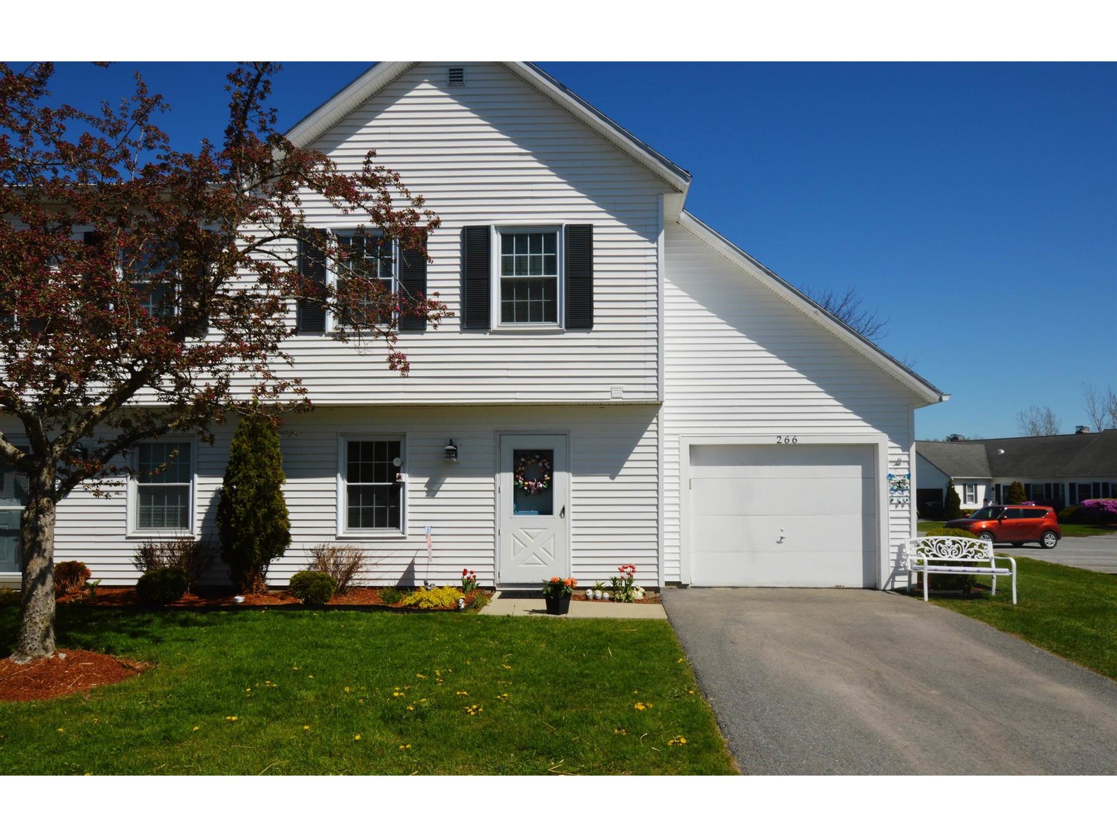 266 Eastview Circle
