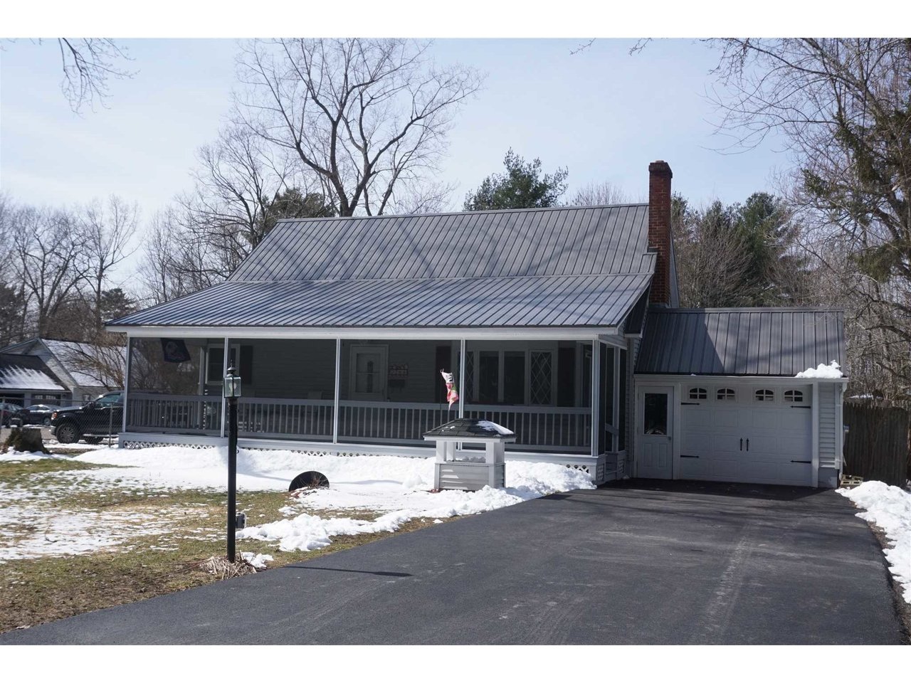 266 Ethan Allen Parkway
