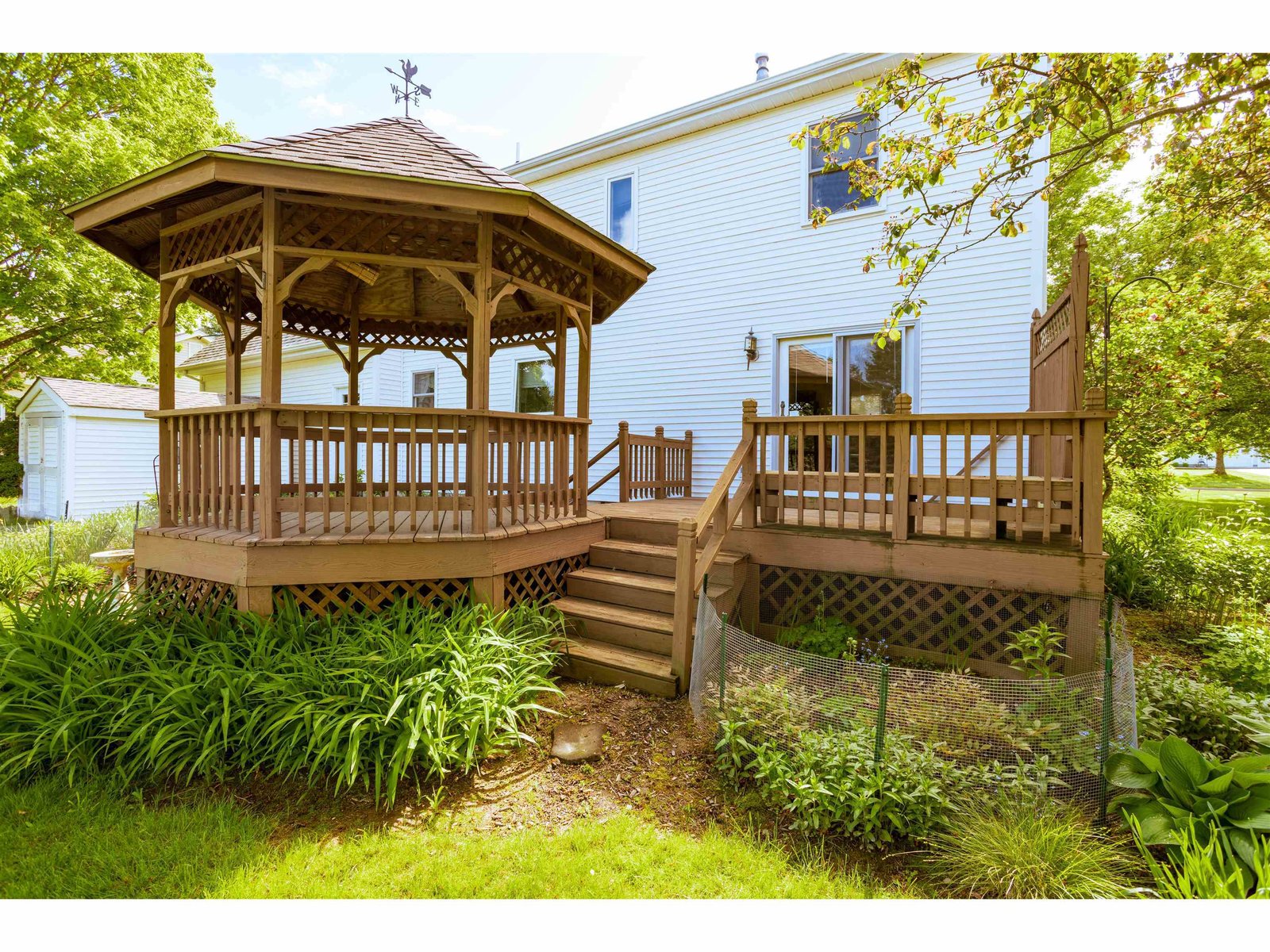 266 Isham Circle