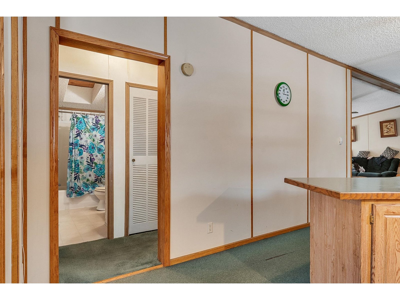 2 bedrooms and bathroom
