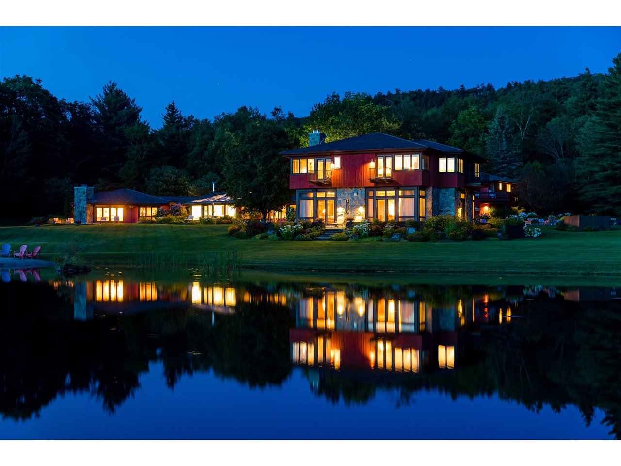 2664 Weeks Hill Road