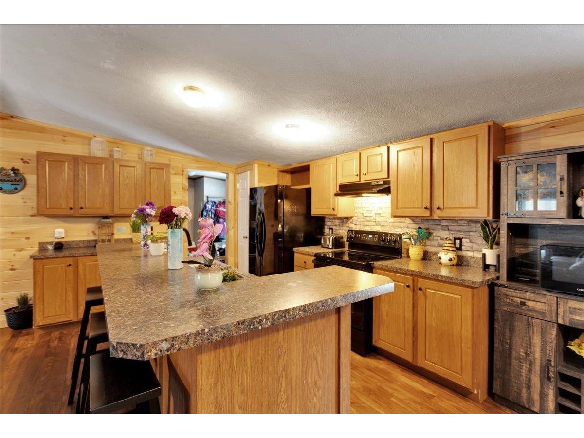2677 French Hill Road