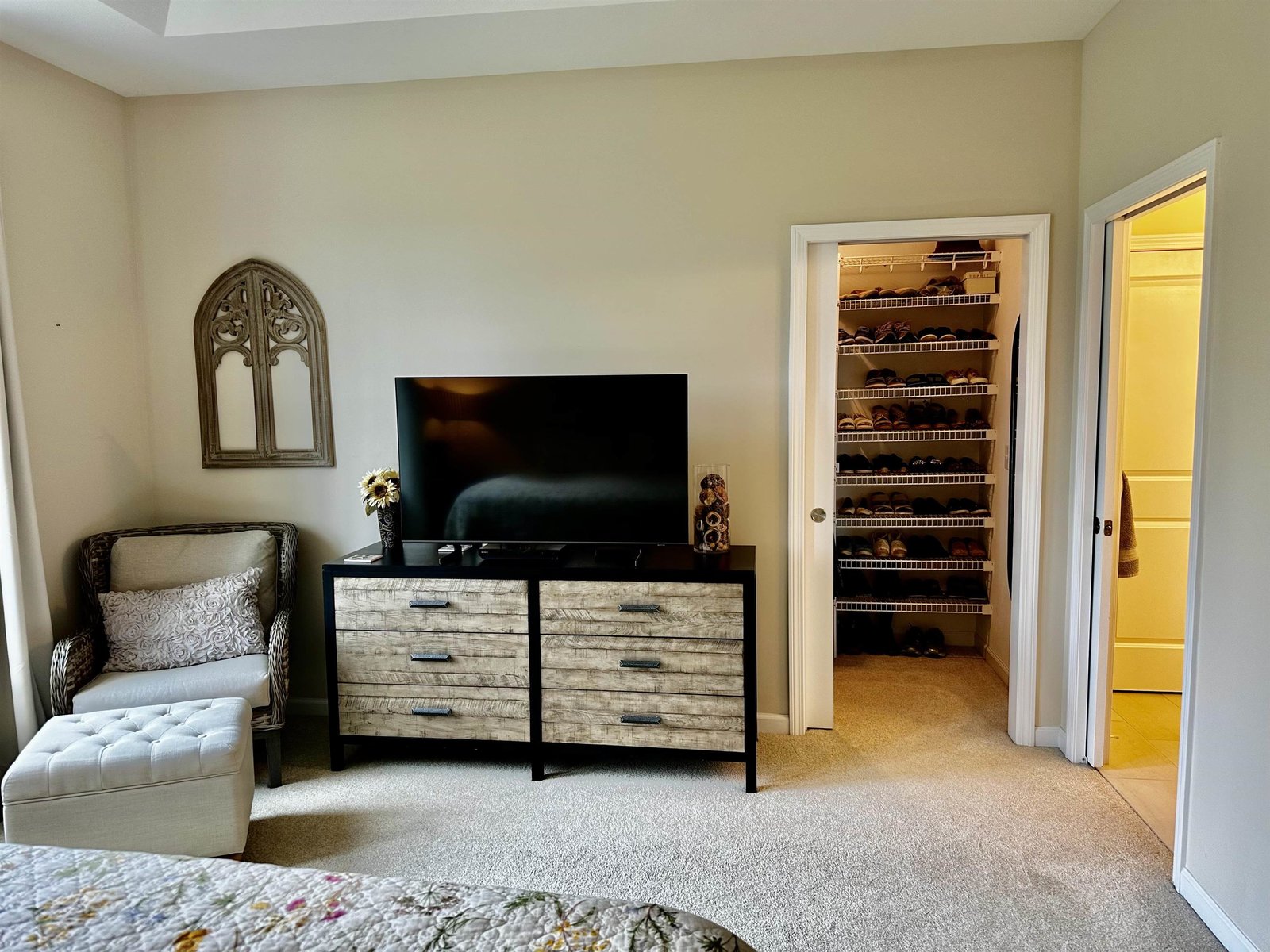 Primary into Walk in Closet