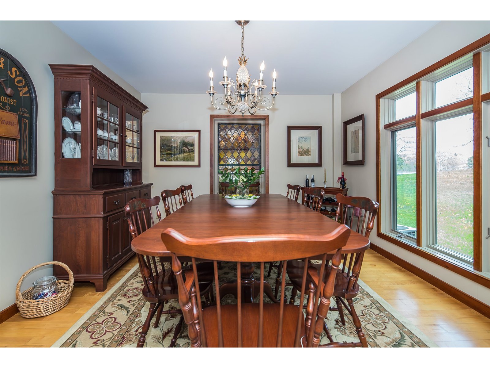 Formal dining room