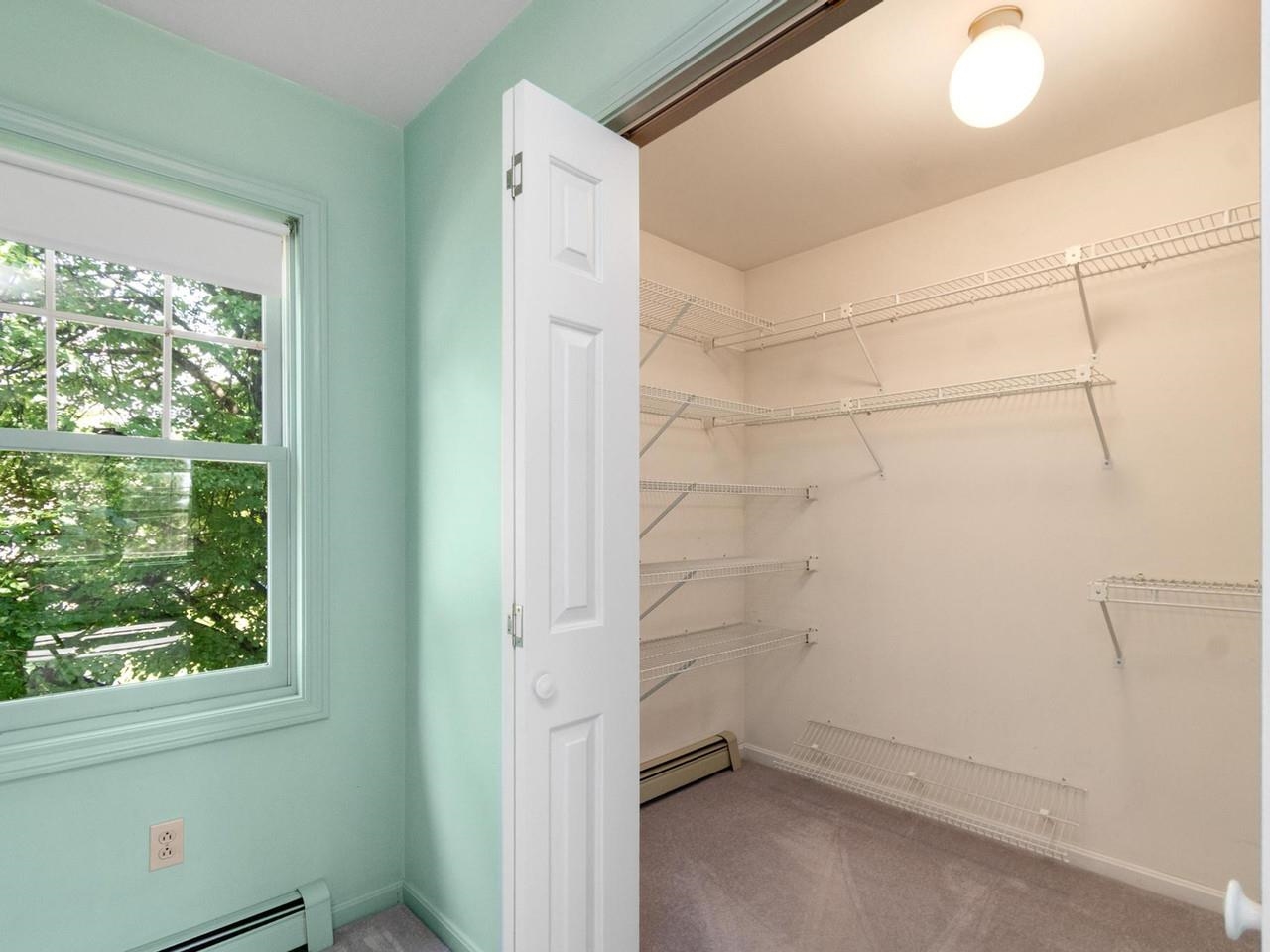Walk-in Closet