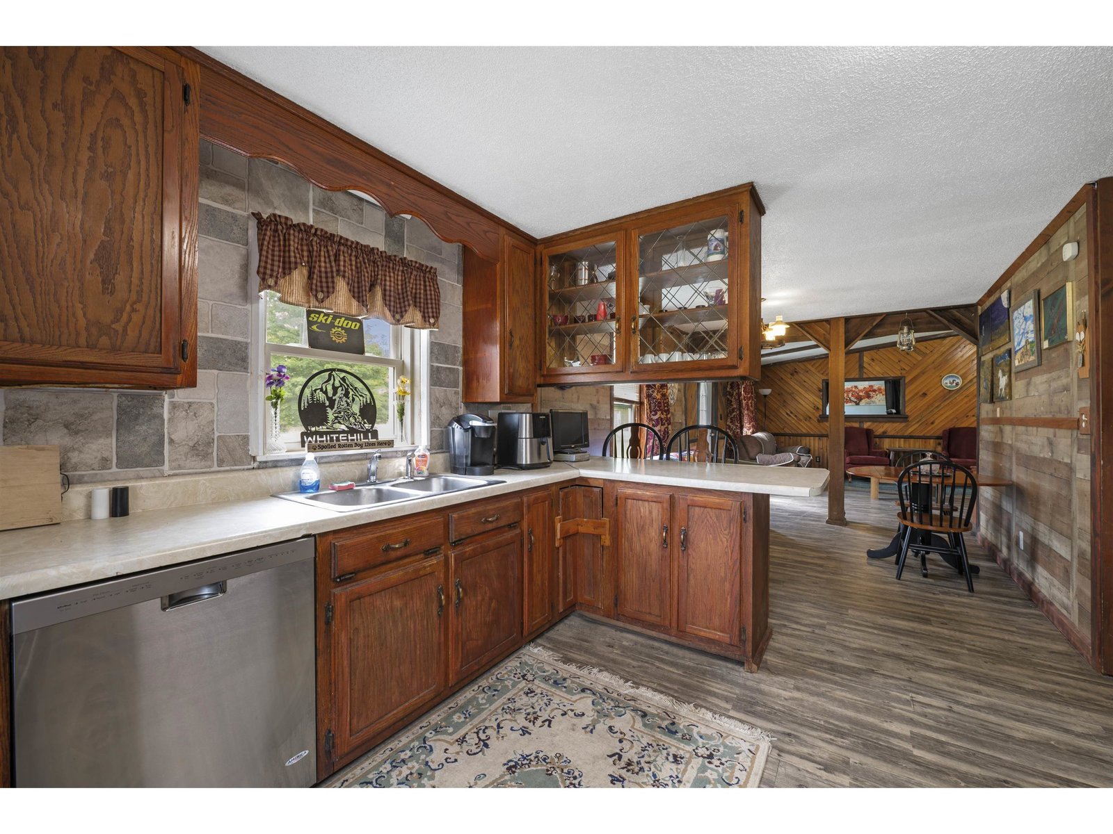 2692 Newark Street