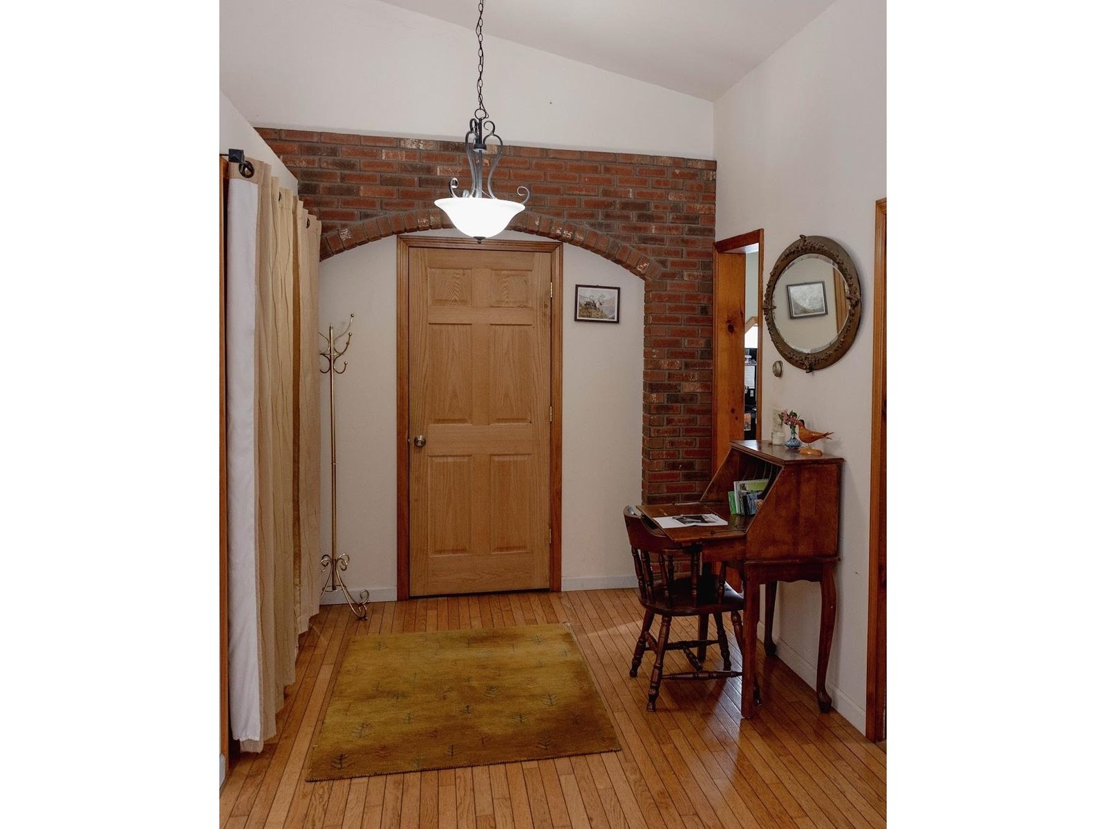 2696 Elm Street
