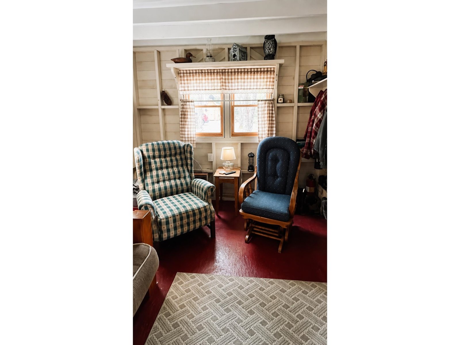27 Birch Point S