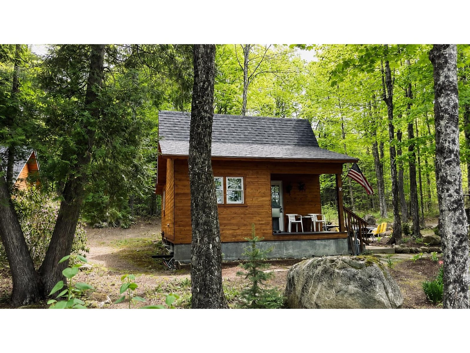 27 Birch Point S