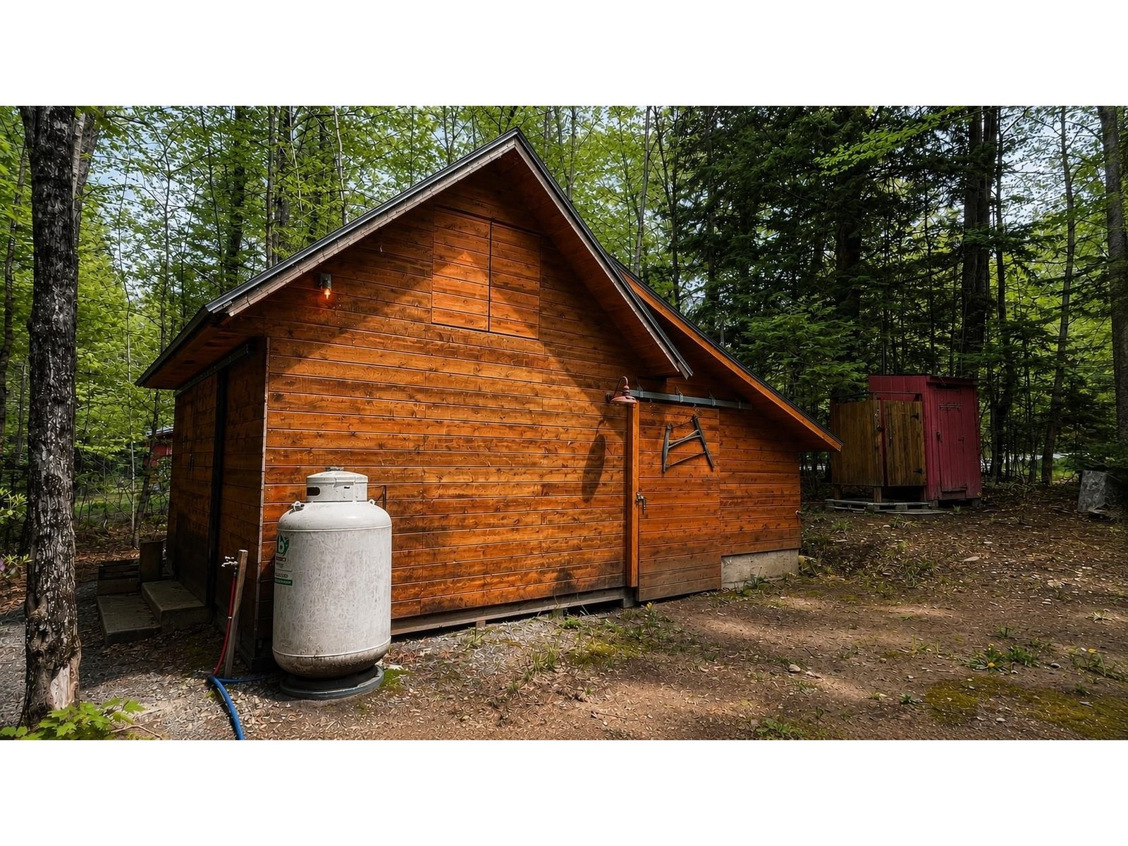 27 Birch Point S