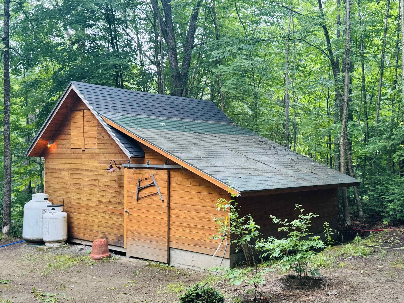 27 Birch Point S. Road