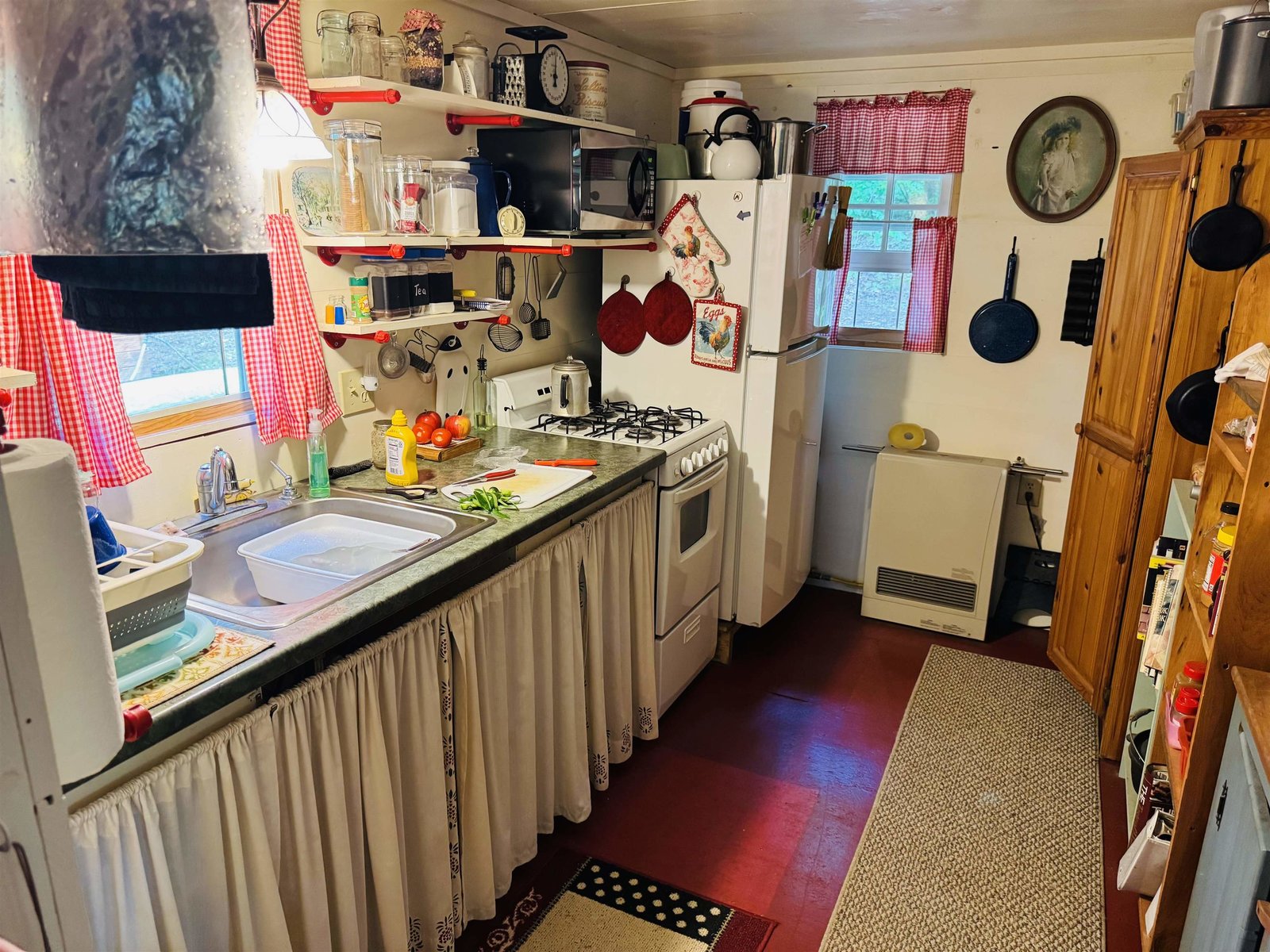 27 Birch Point S. Road