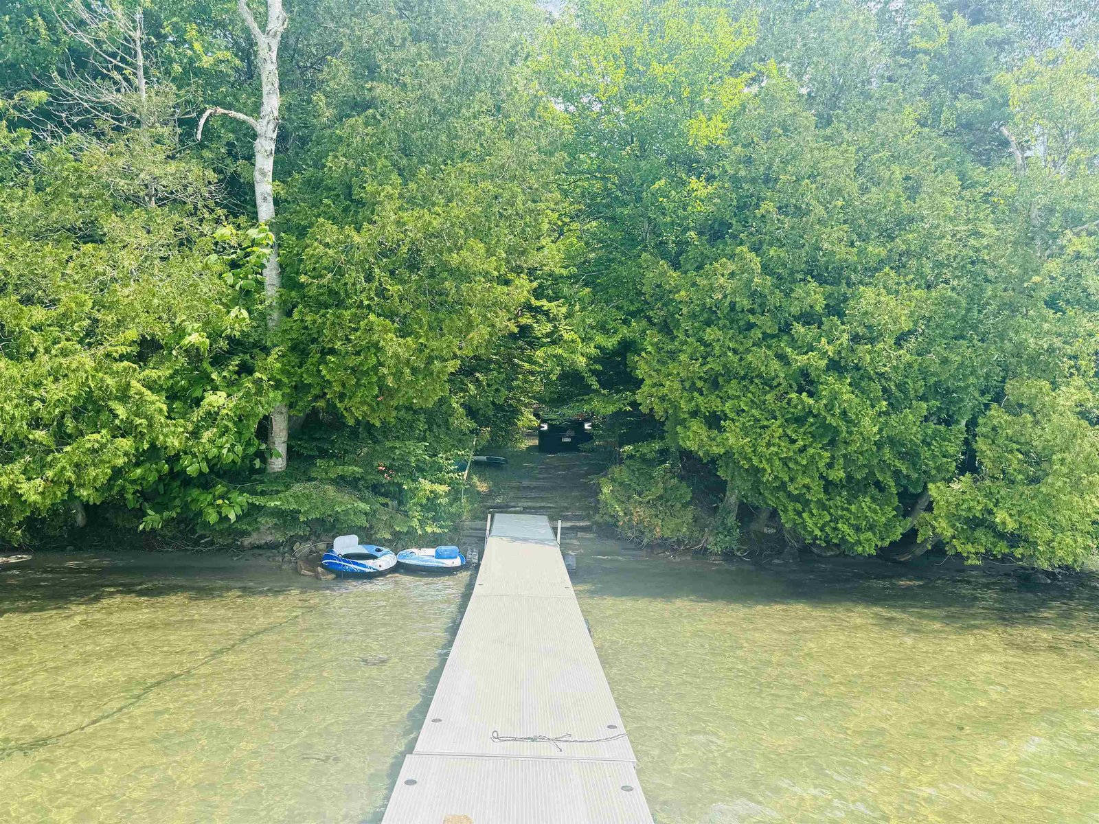 27 Birch Point S. Road