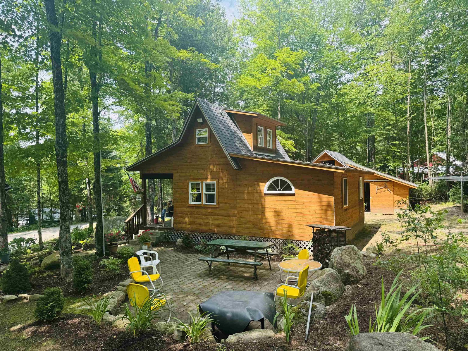 27 Birch Point S. Road