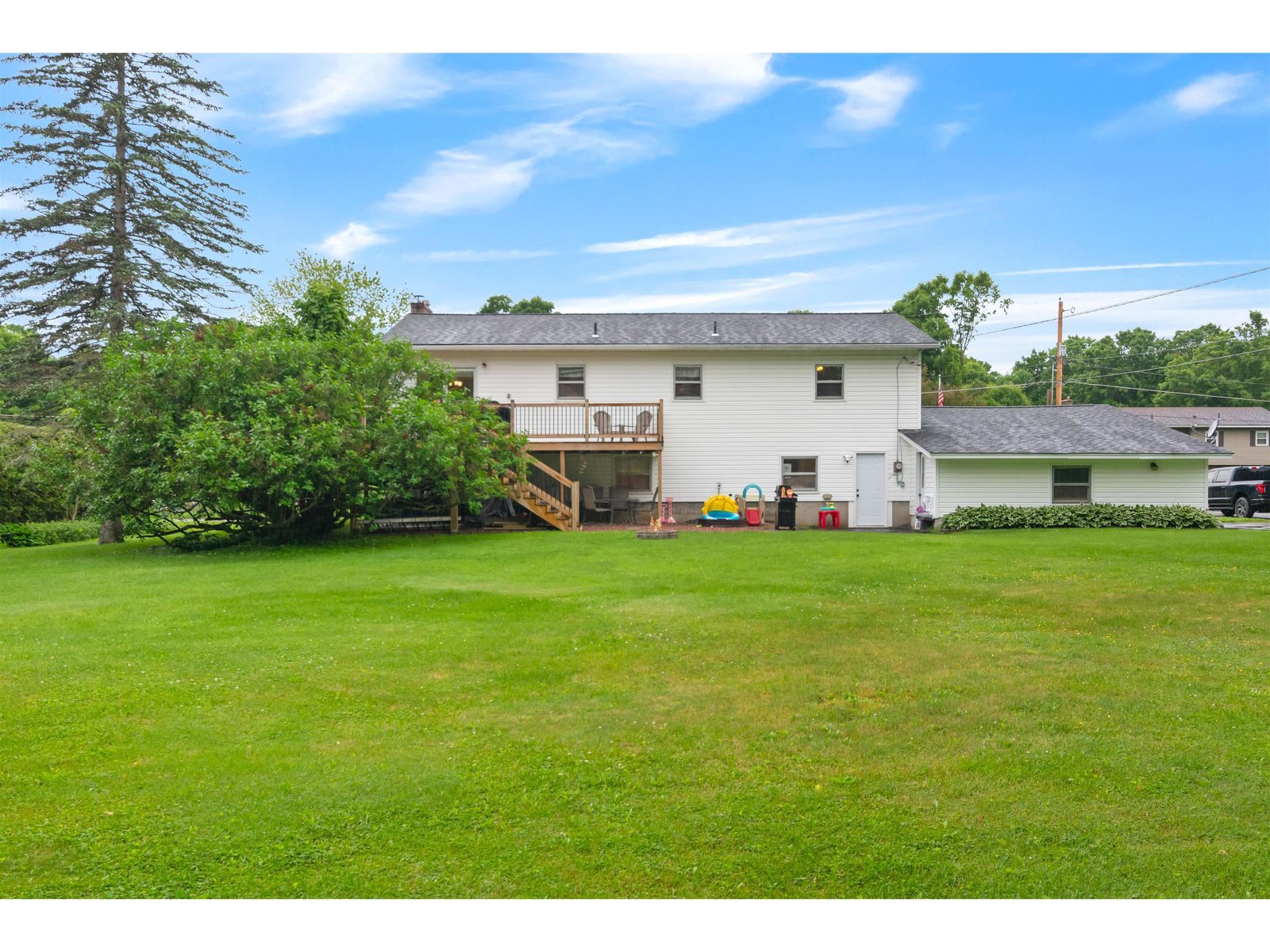 27 Brookside Drive