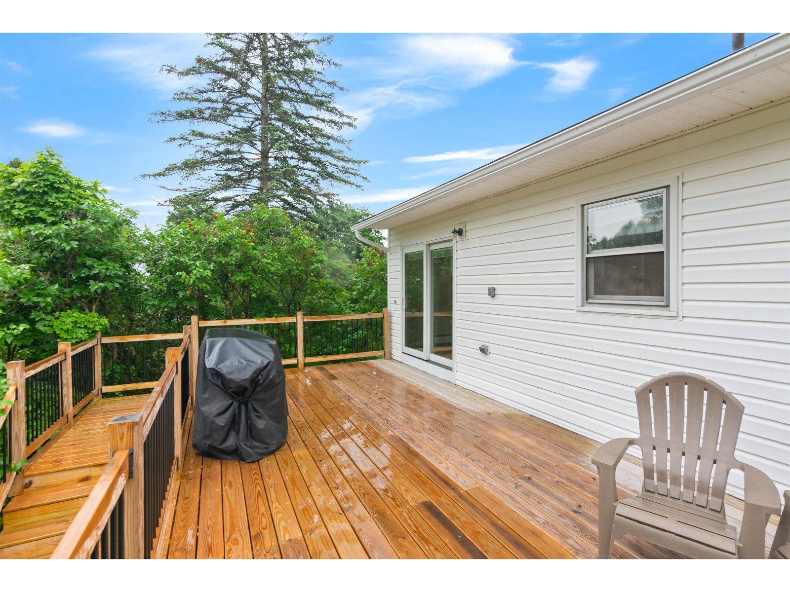 27 Brookside Drive