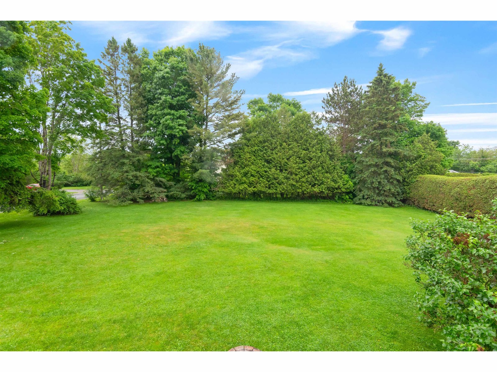 27 Brookside Drive
