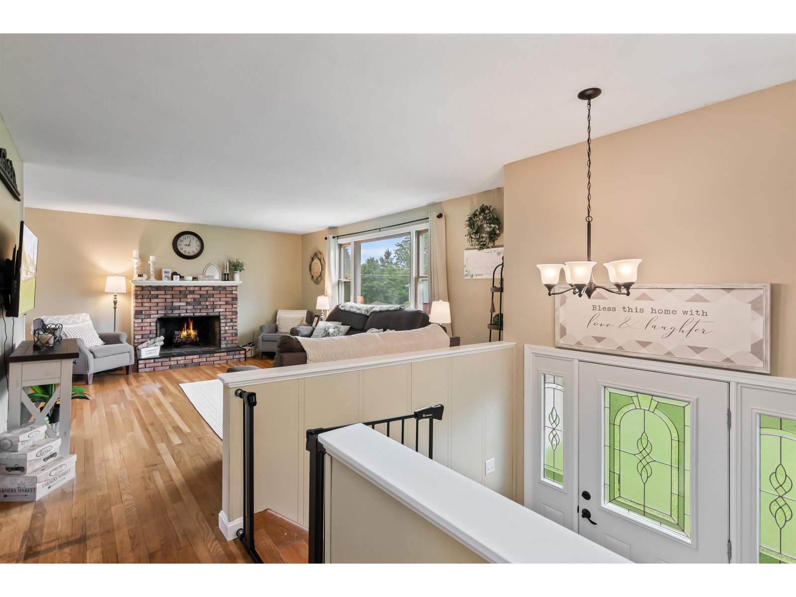 27 Brookside Drive
