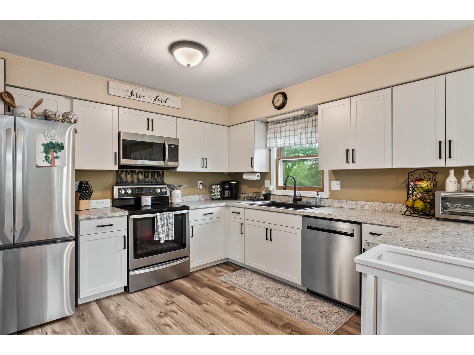 27 Brookside Drive