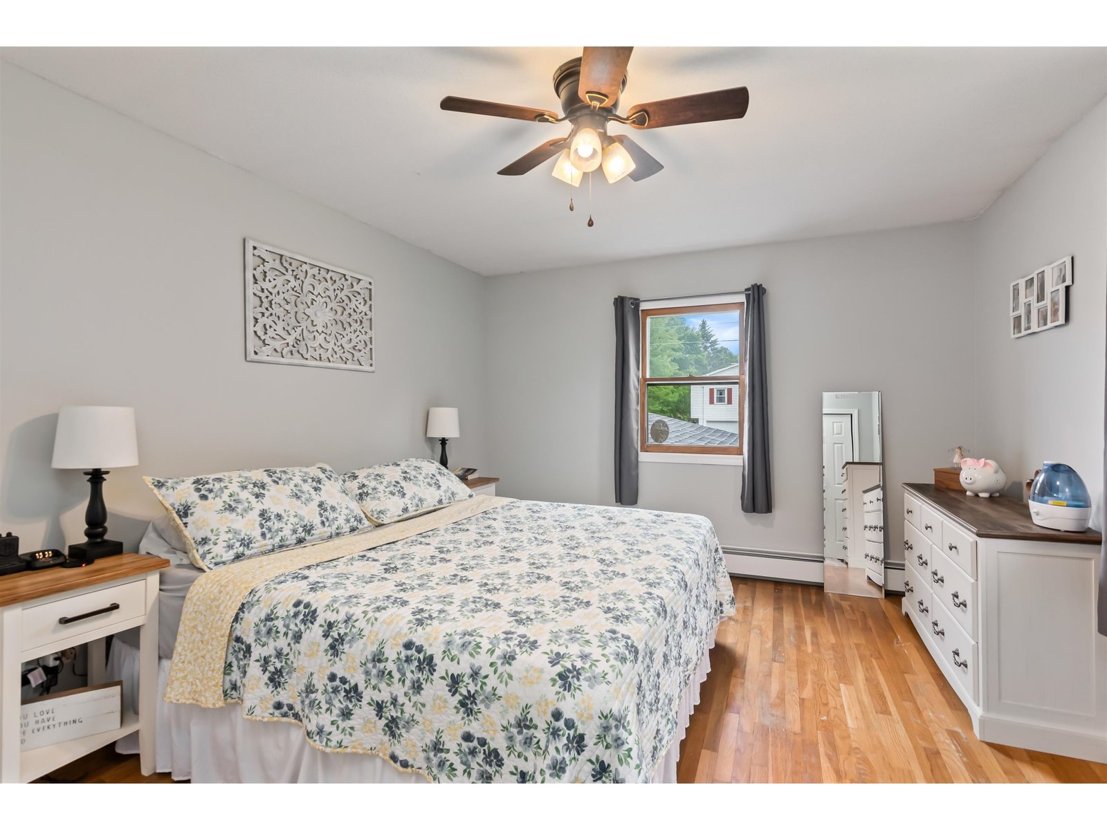 27 Brookside Drive