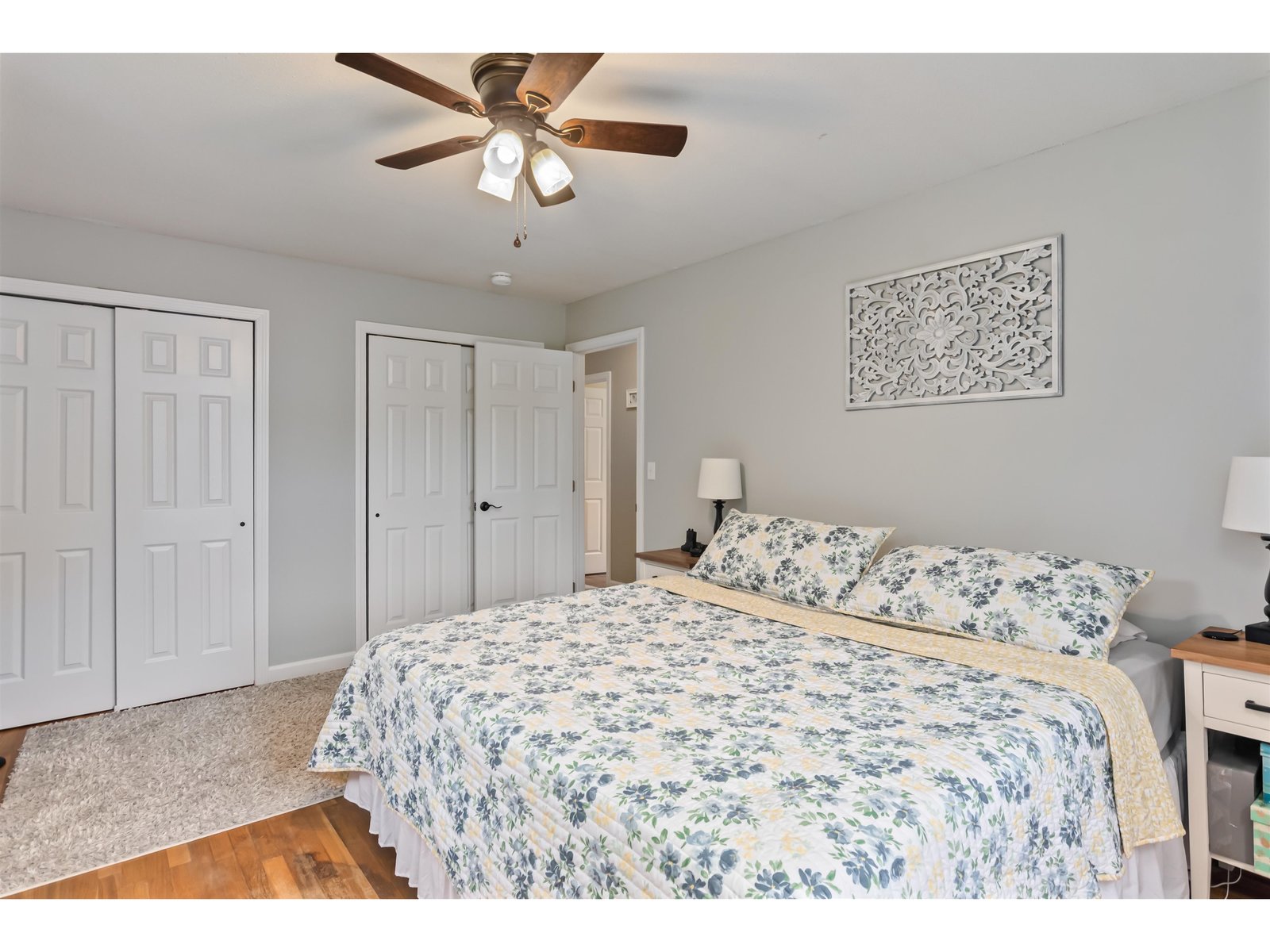 27 Brookside Drive