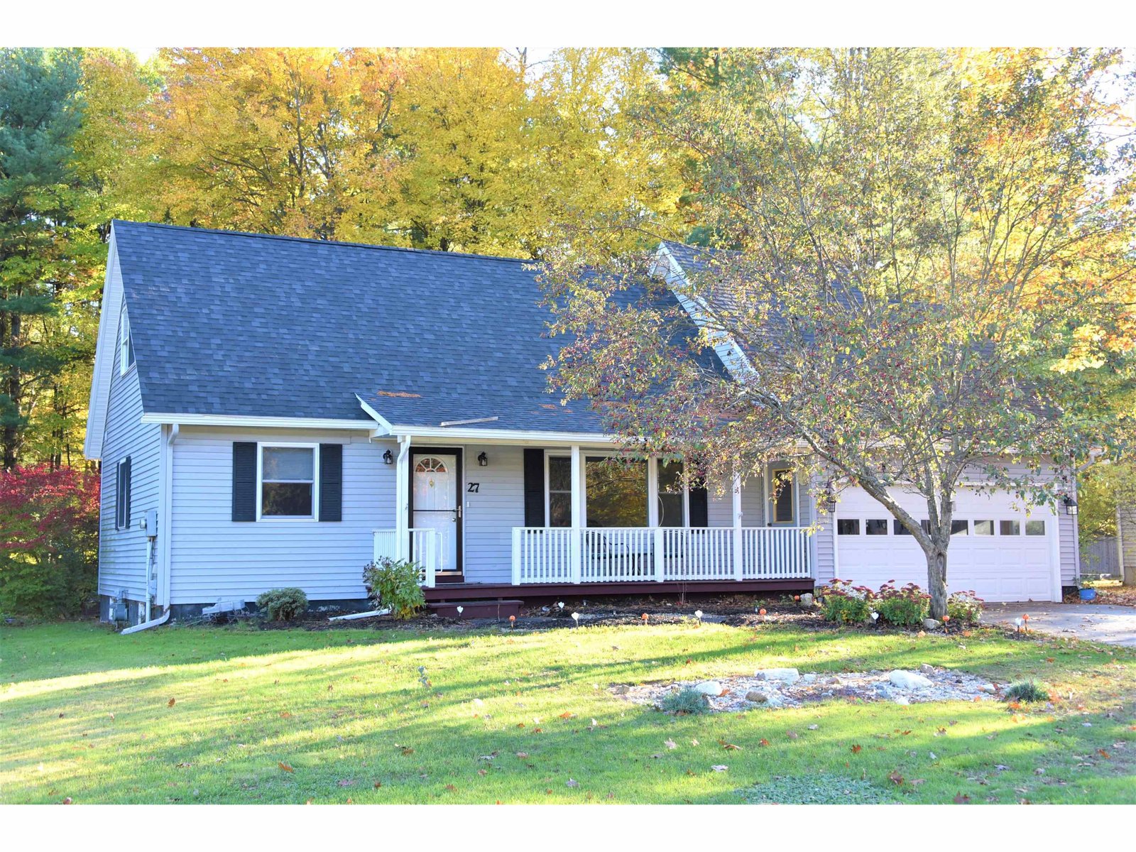 27 Chrisemily Lane