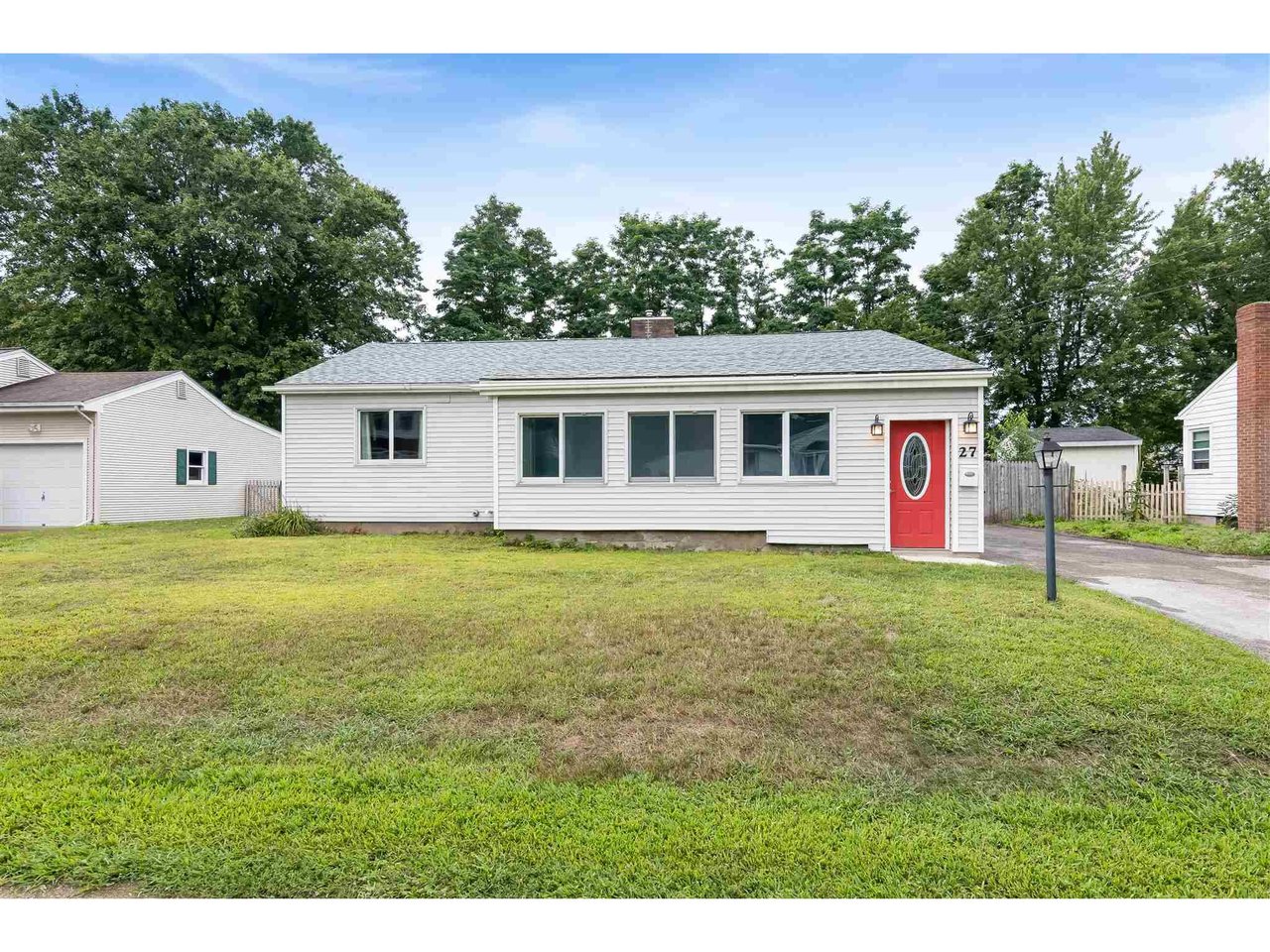 27 Davis Parkway