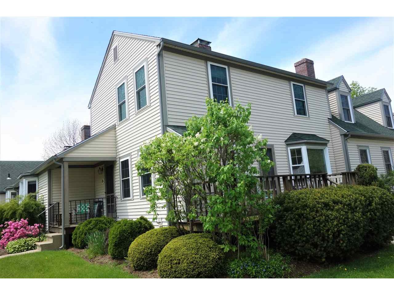 27 Evergreen Lane, Unit 8D
