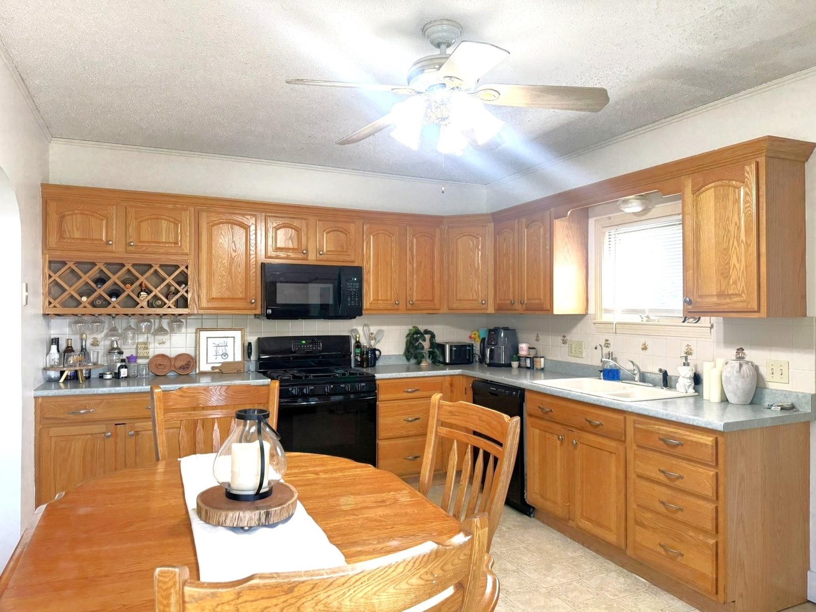27 Good Place, Unit 76.2