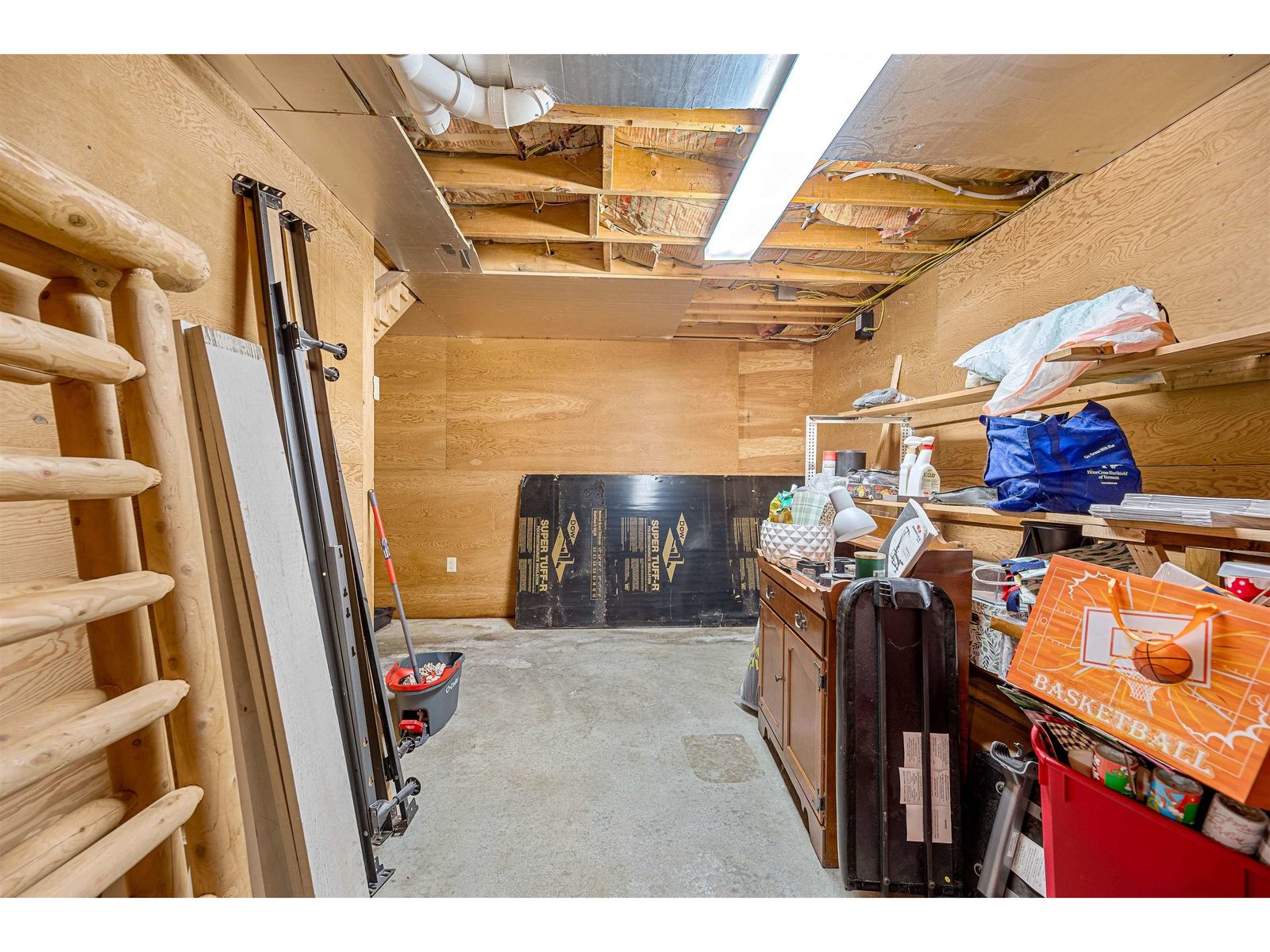 27 Griggs Road