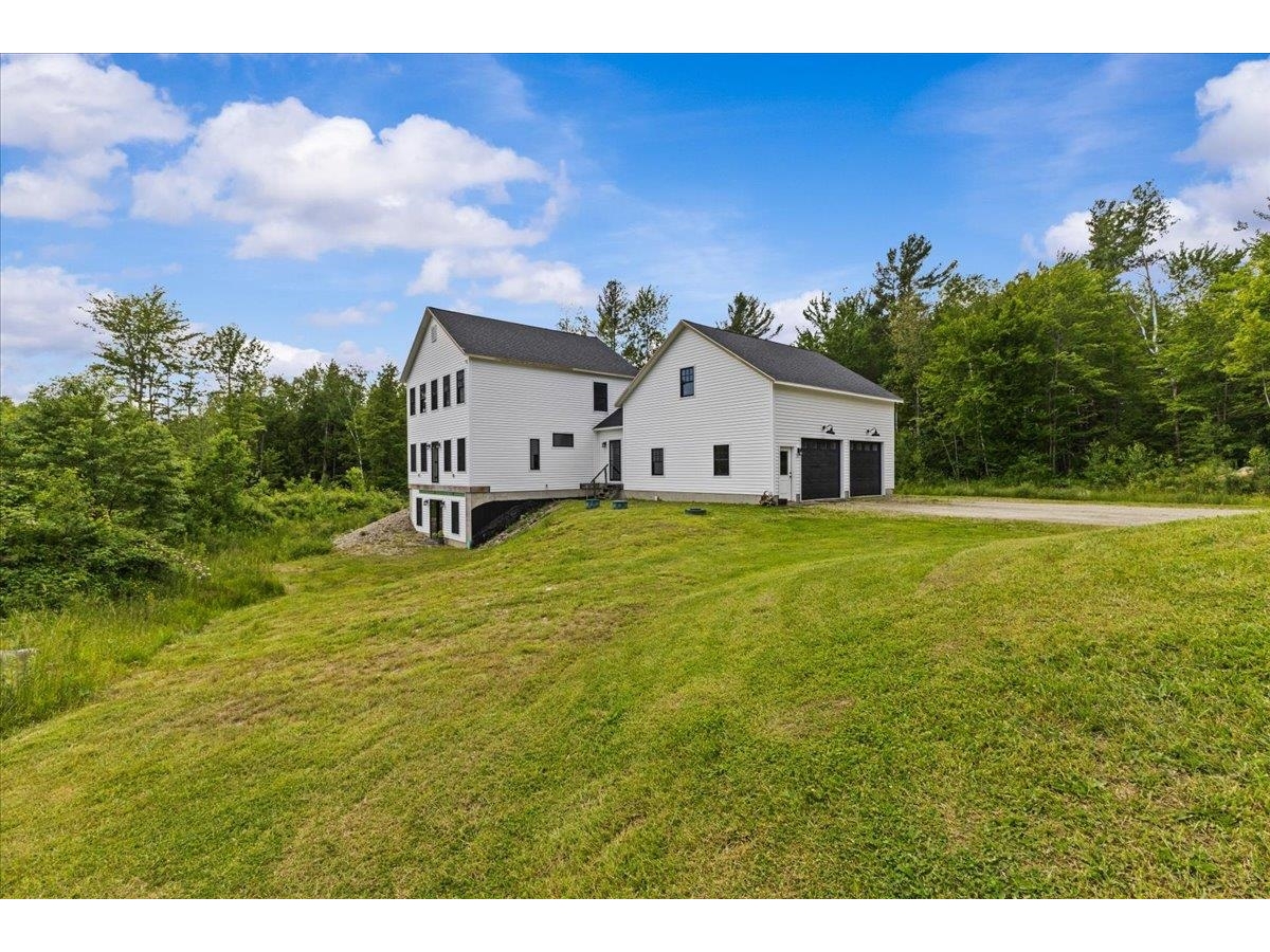 27 Hidden View Road