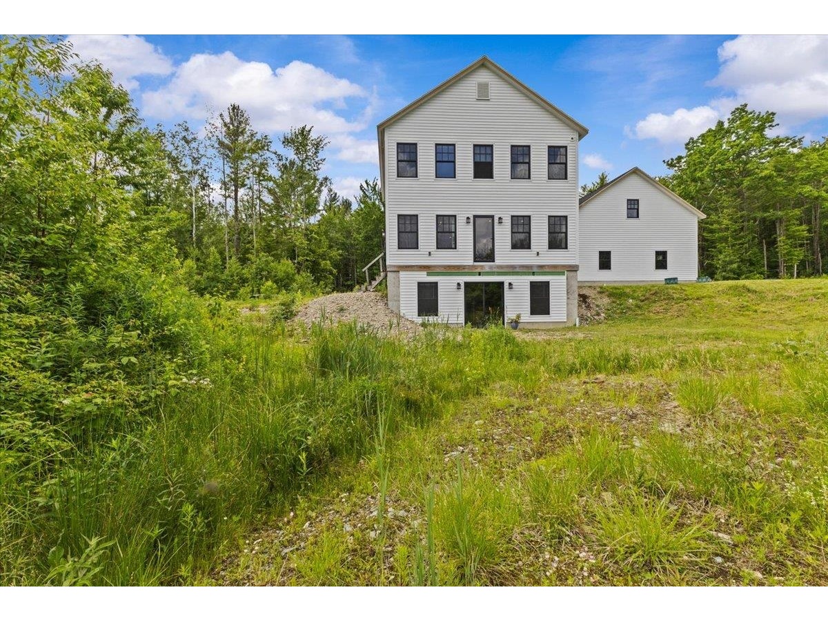 27 Hidden View Road