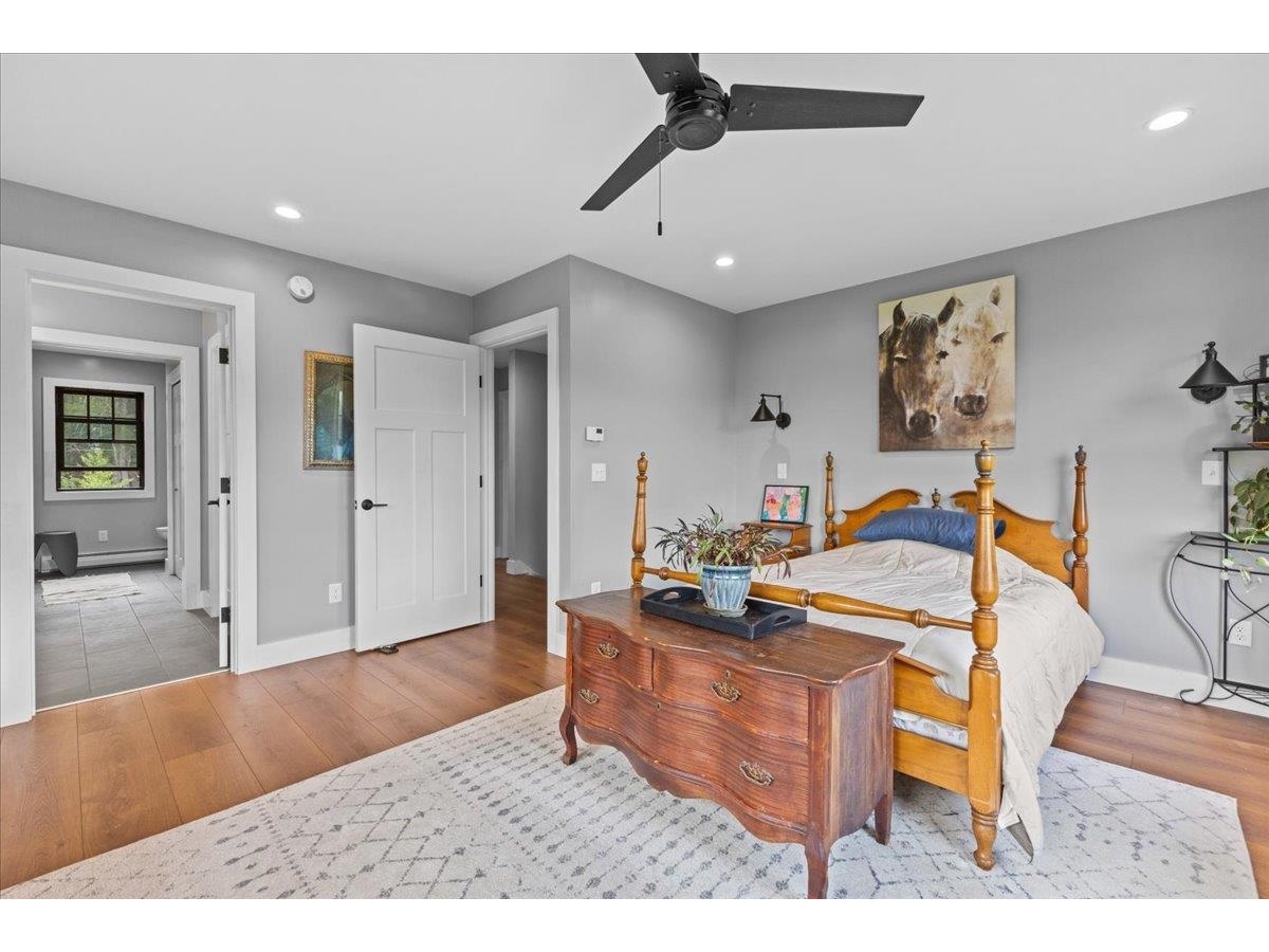 27 Hidden View Road