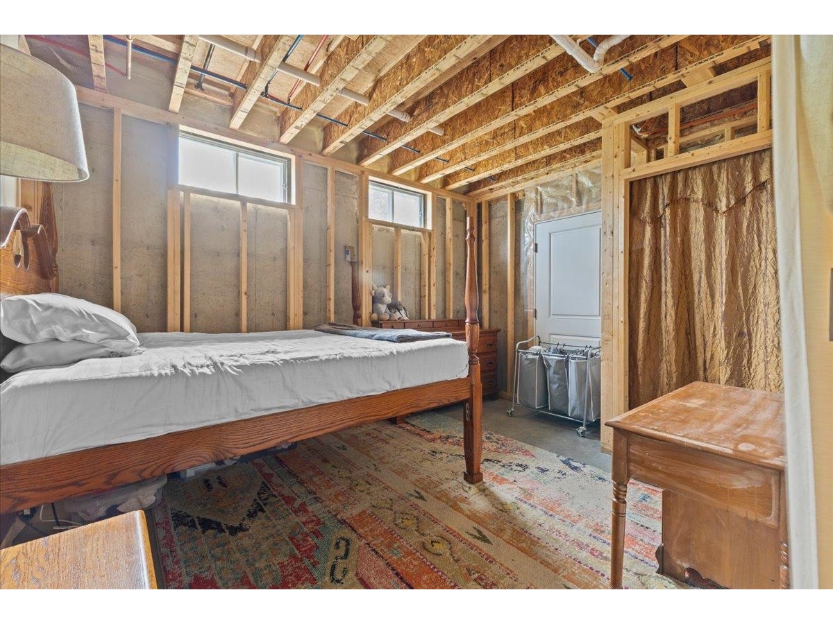 27 Hidden View Road