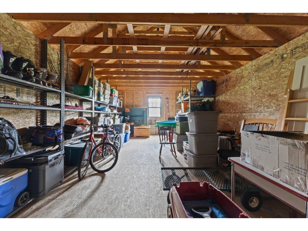 27 Hidden View Road
