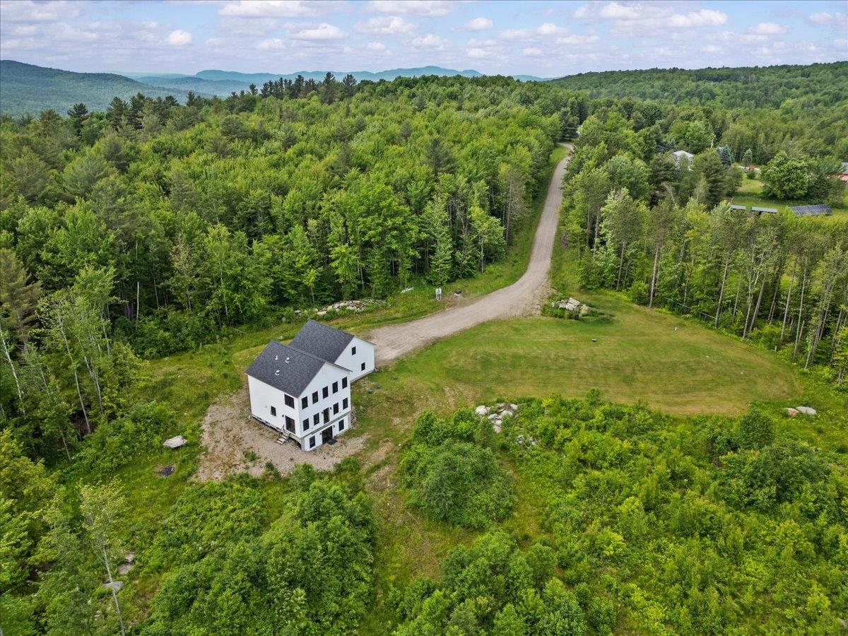 27 Hidden View Road