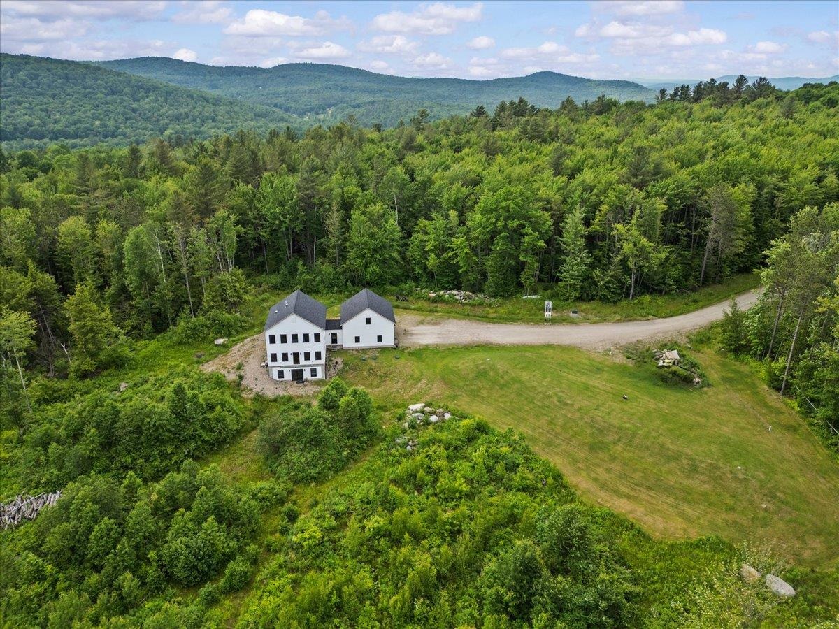 27 Hidden View Road