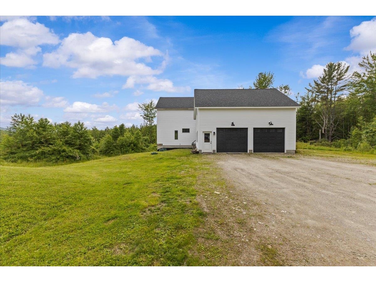 27 Hidden View Road
