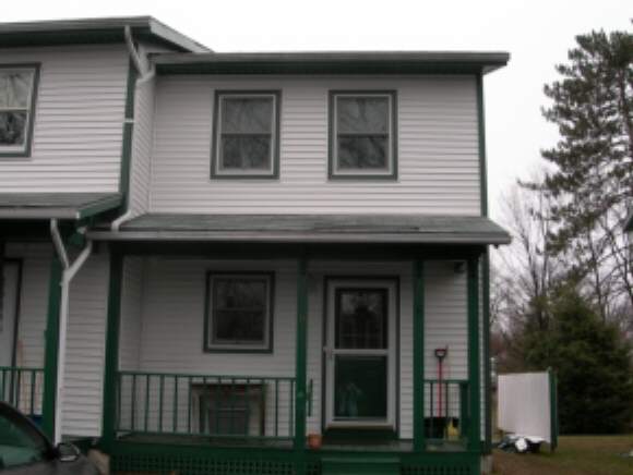 27 Maple ST, Unit D