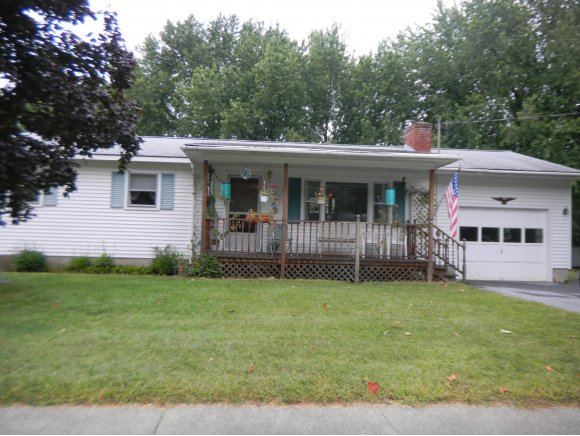 27 Maplelawn Drive