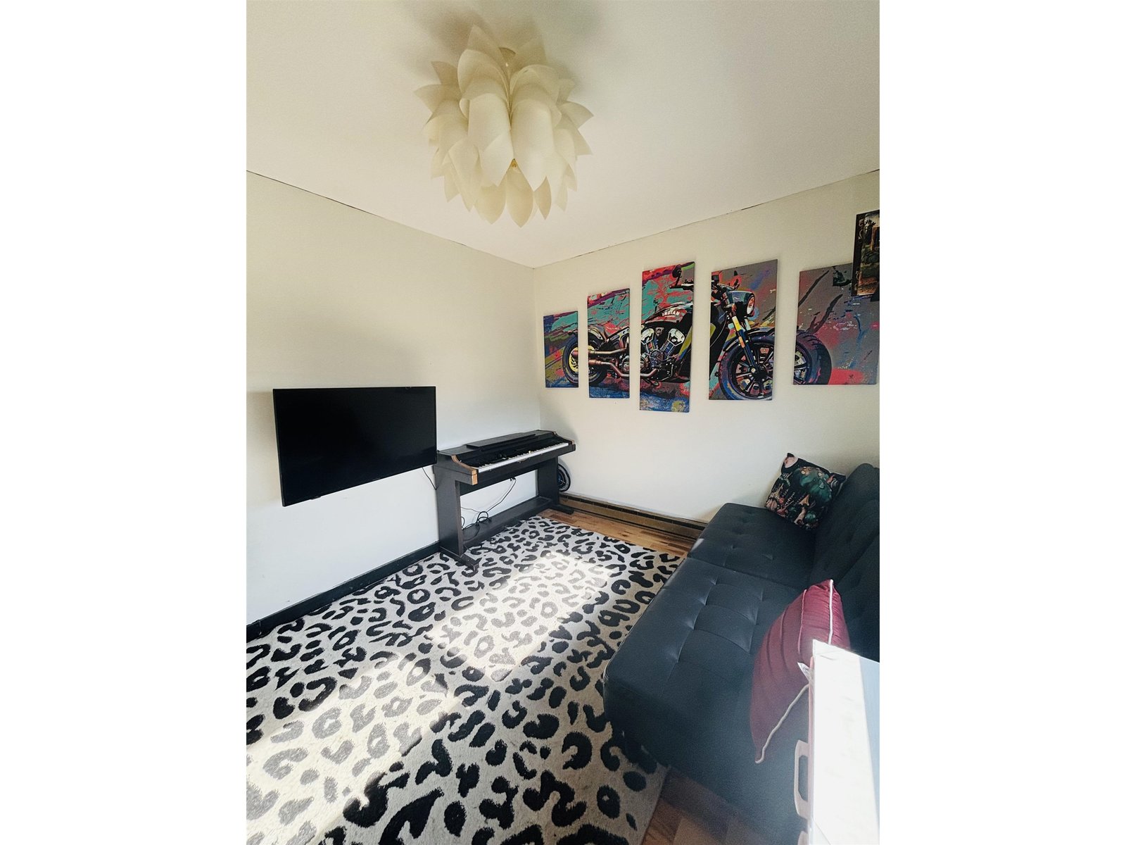 Bonus room