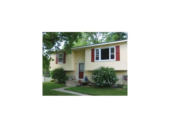 27 Ritchie Ave