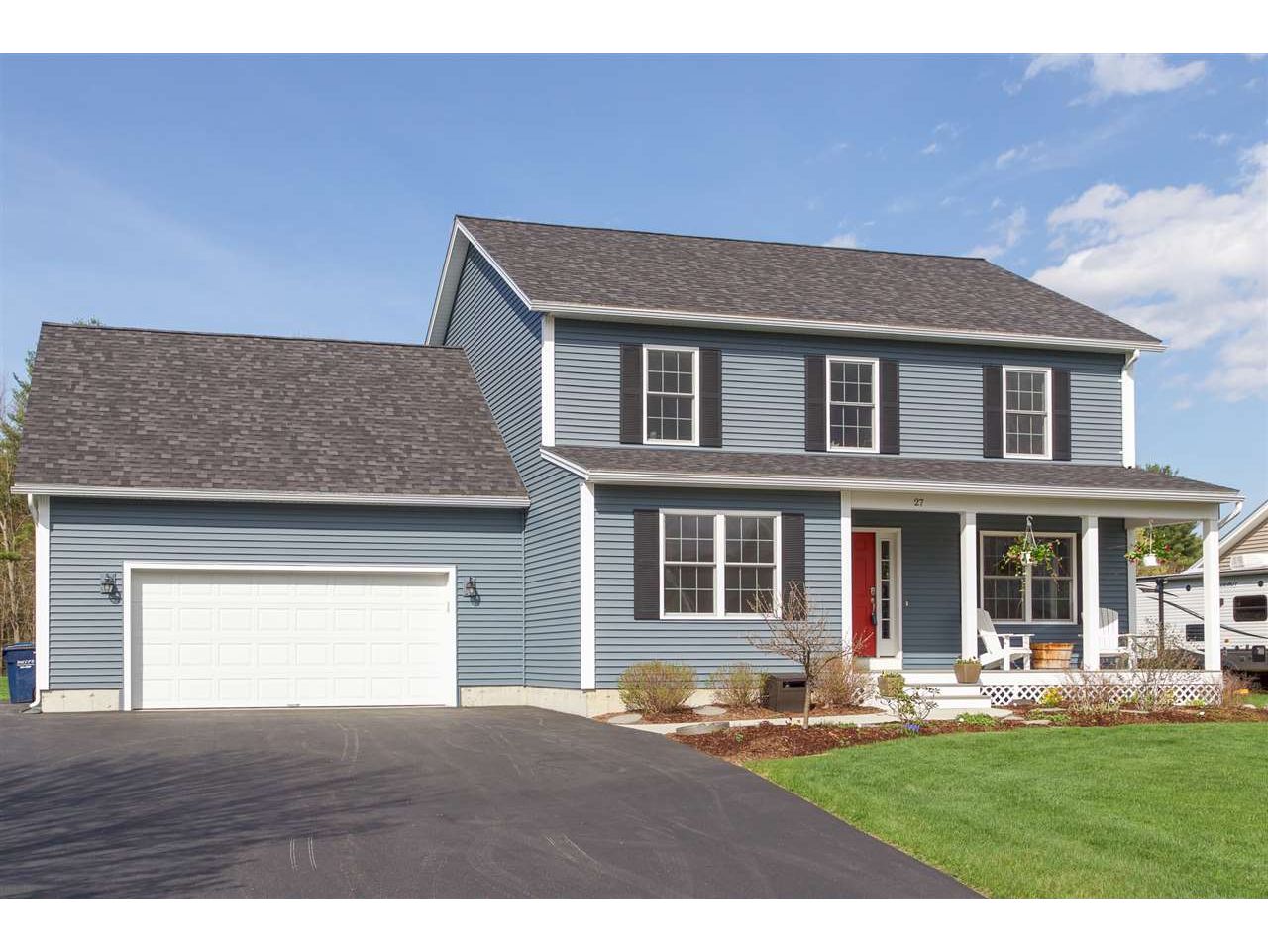 27 Sidesaddle Drive