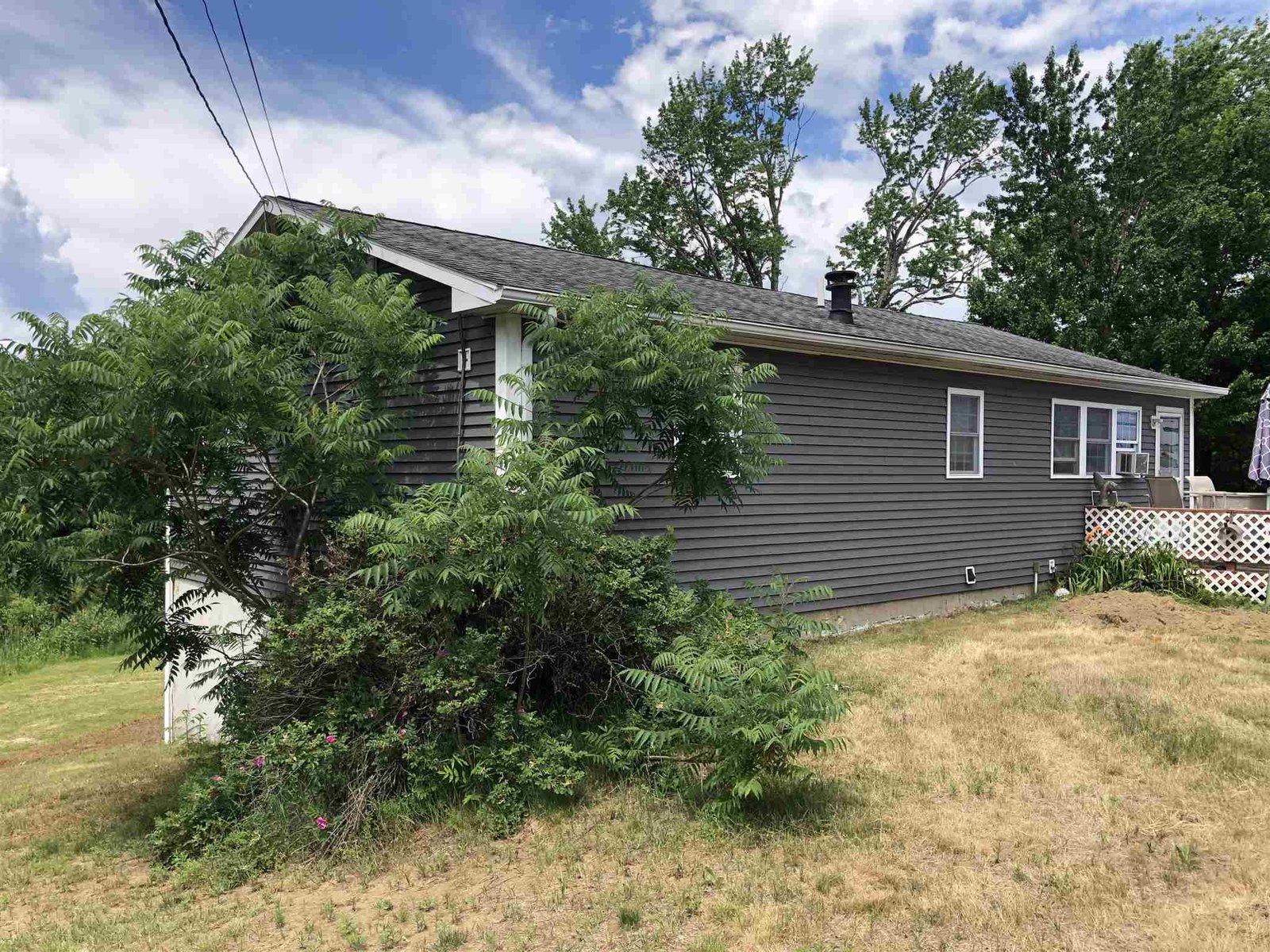 27 Warren Road