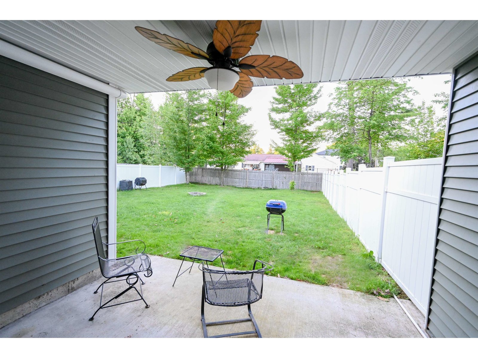 27 Willys Lane, Unit 101