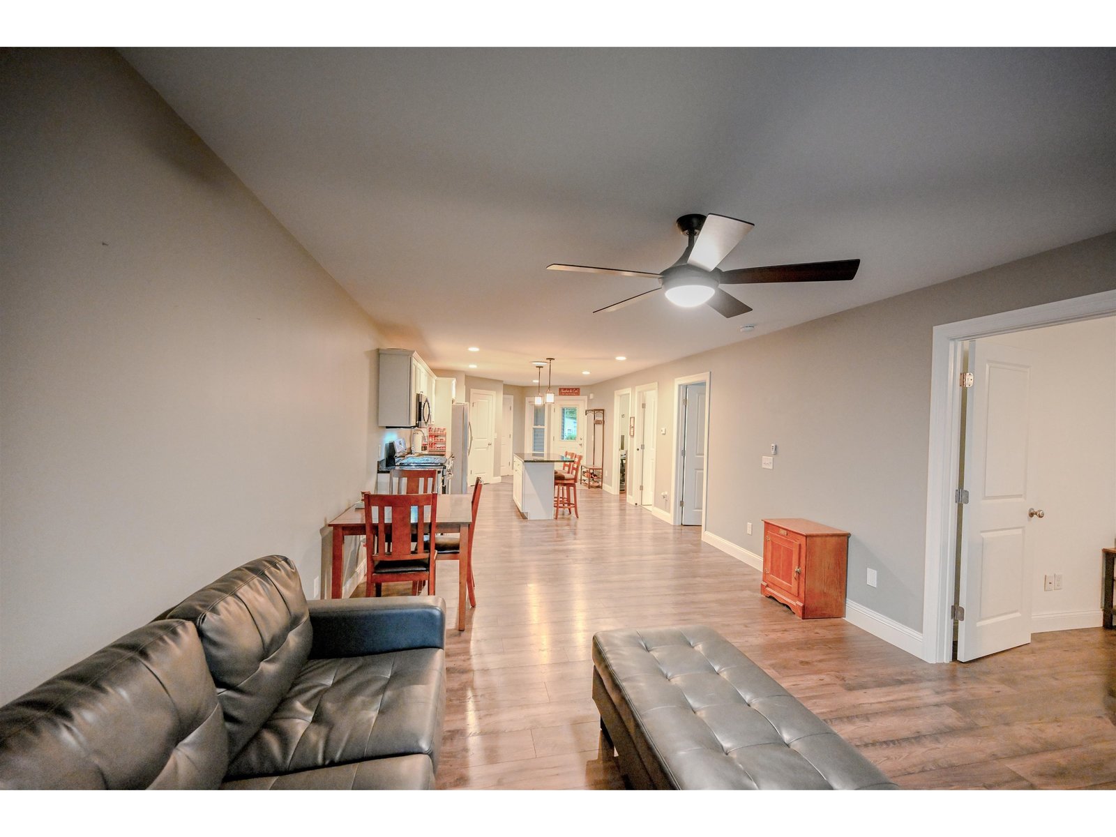 27 Willys Lane, Unit 101