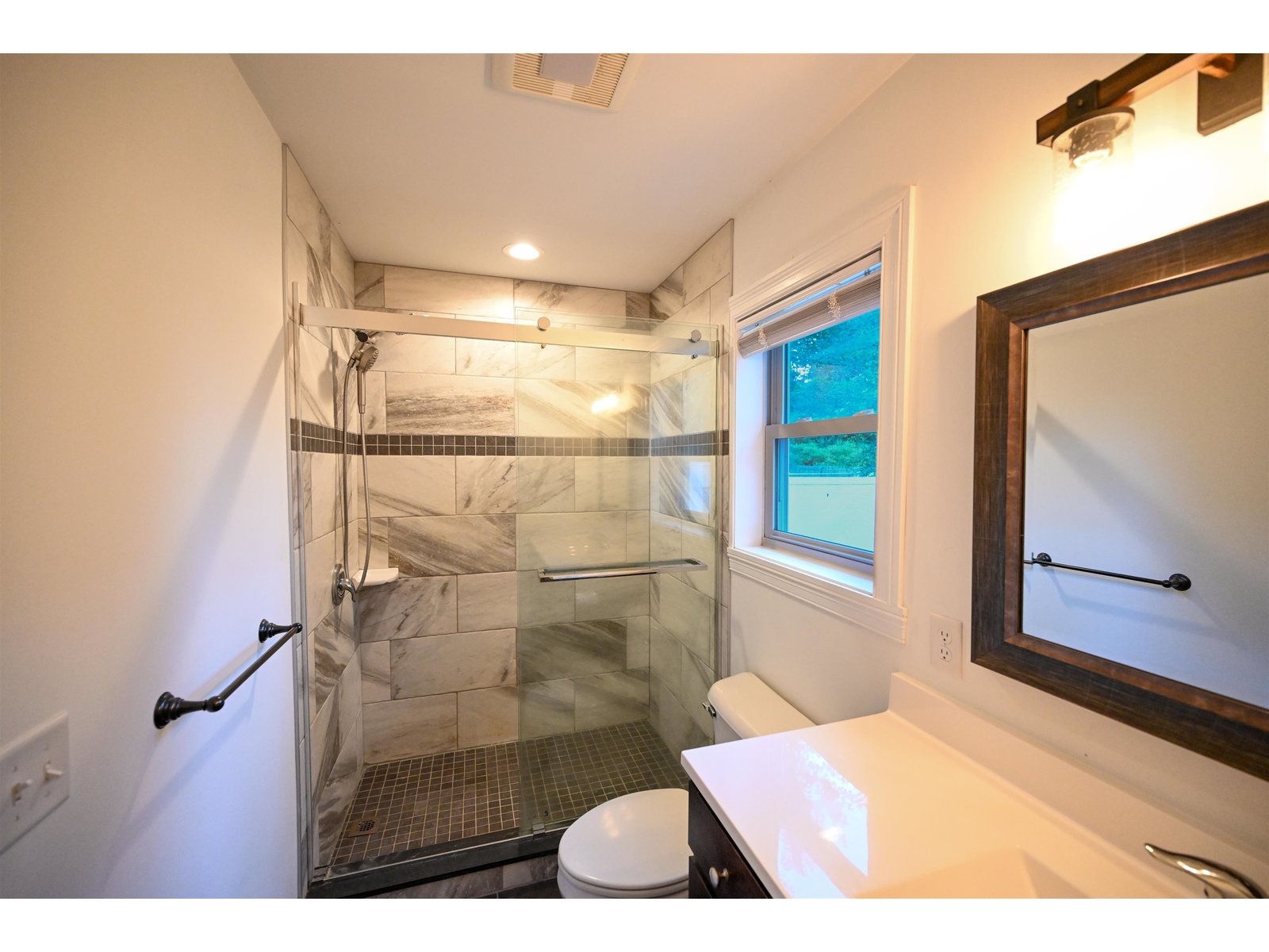 27 Willys Lane, Unit 101
