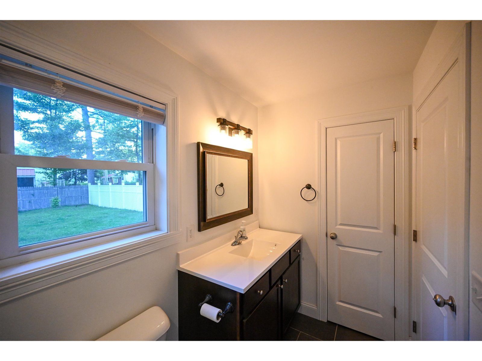 27 Willys Lane, Unit 101