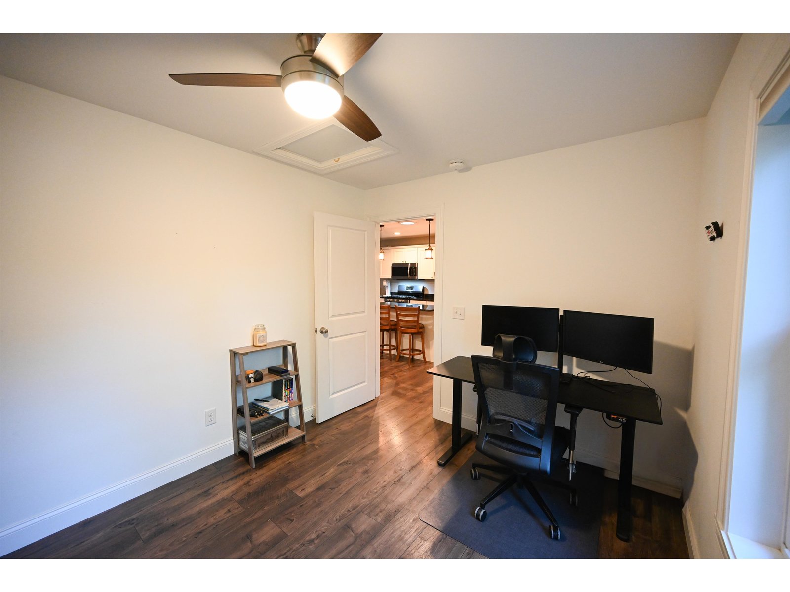 27 Willys Lane, Unit 101